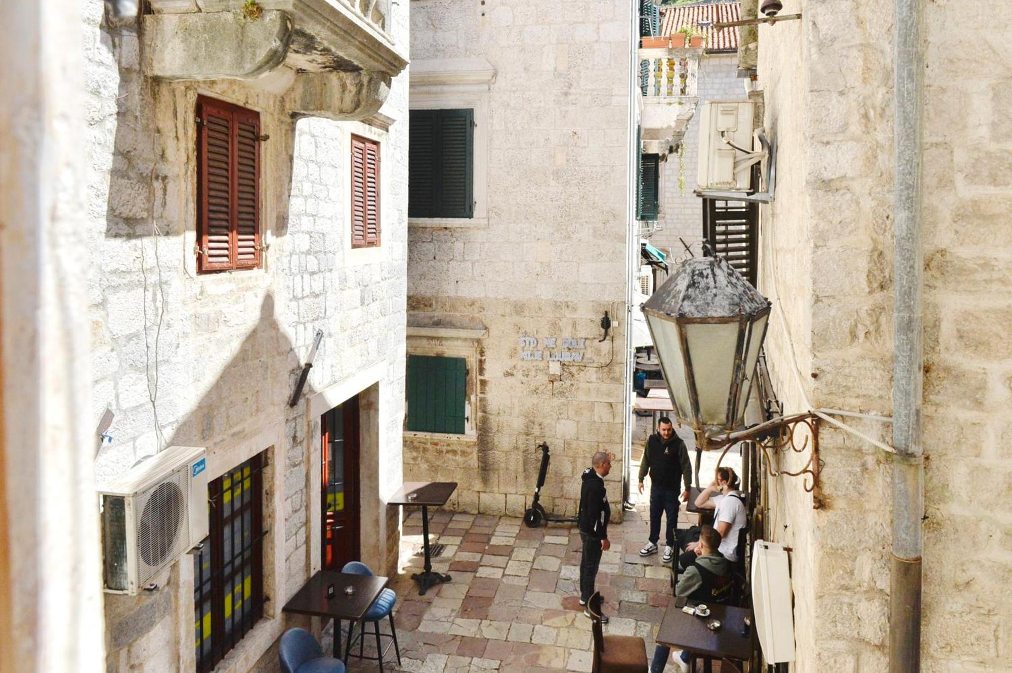 Charming apartment in Kotor Bagian luar foto